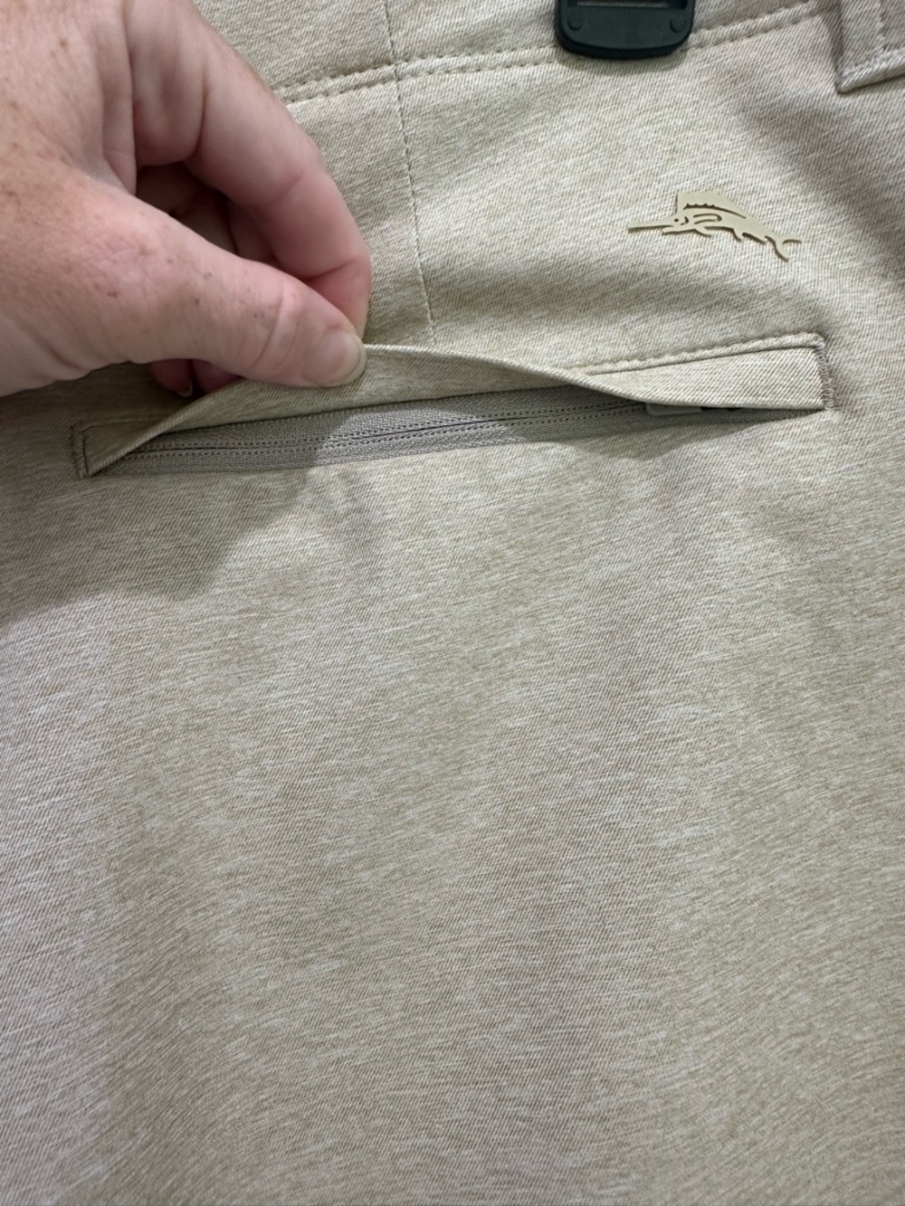 Tommy Bahama On Par Flat Front Pant Men's Tan Chino Pants SZ 36/32 - Picture 6 of 9